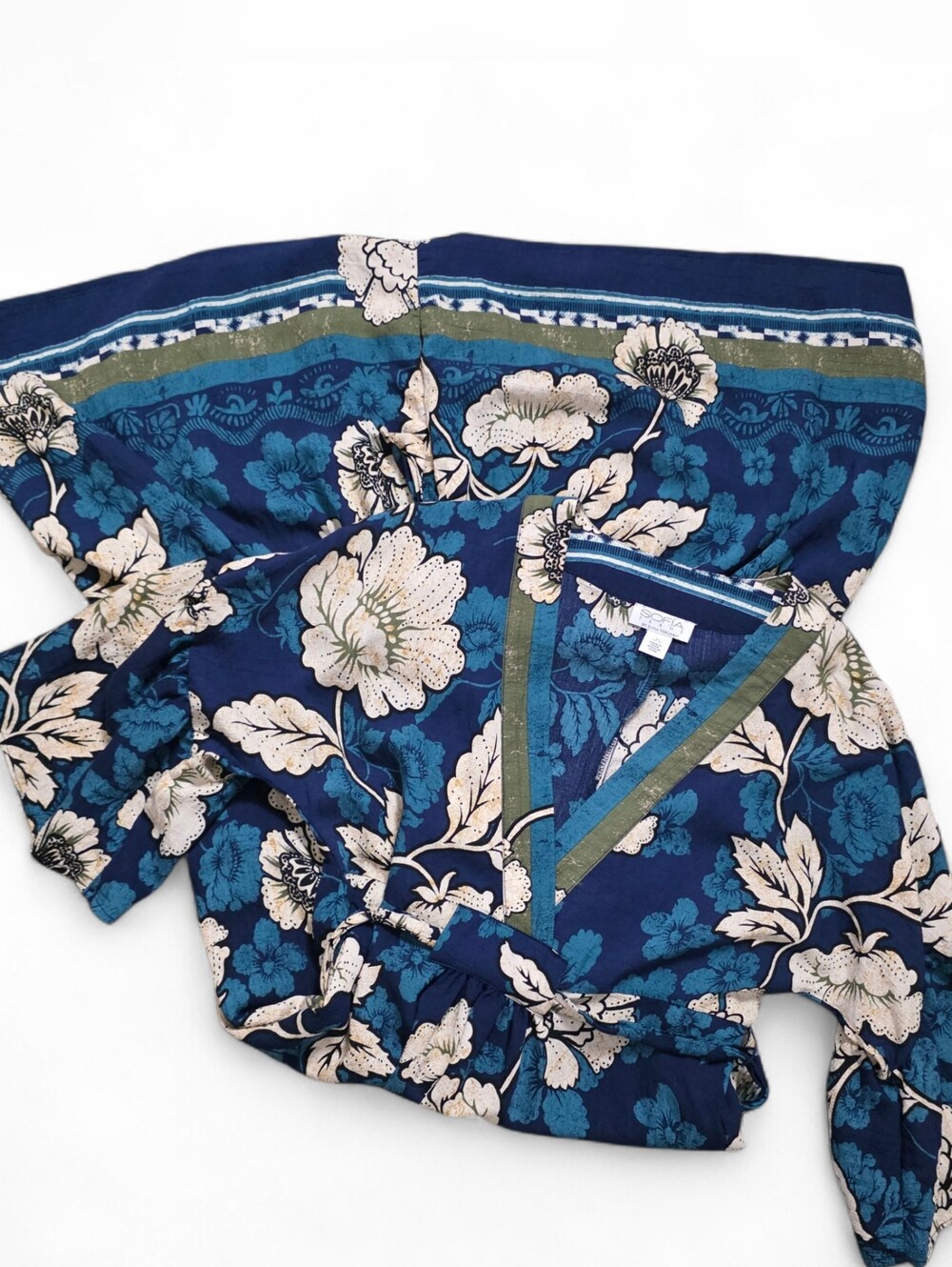 Sofia by sofia vergara Blue and Cream Floral Maxi Dress - Picture 6 of 10